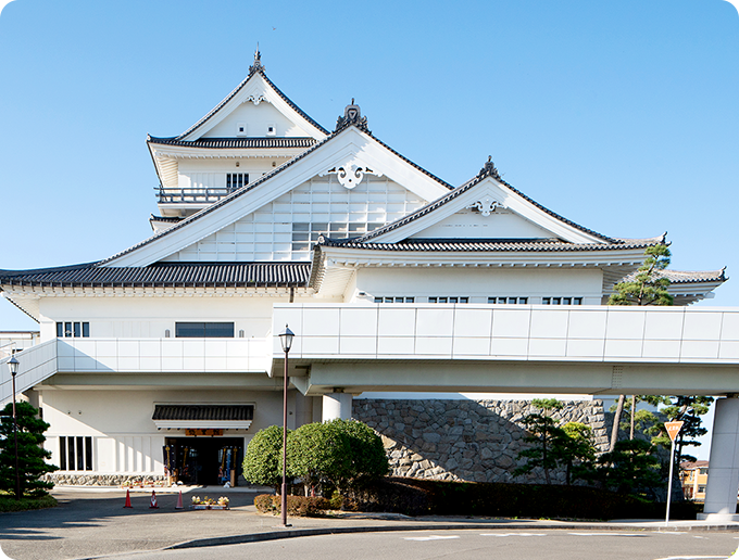 悠里館(図書館・郷土資料館)